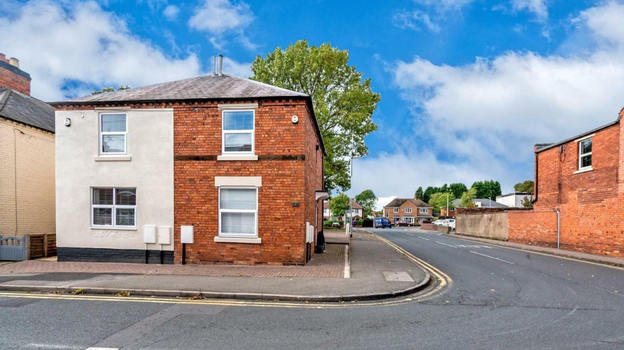 Cannock Hotel Apartments Exterior foto
