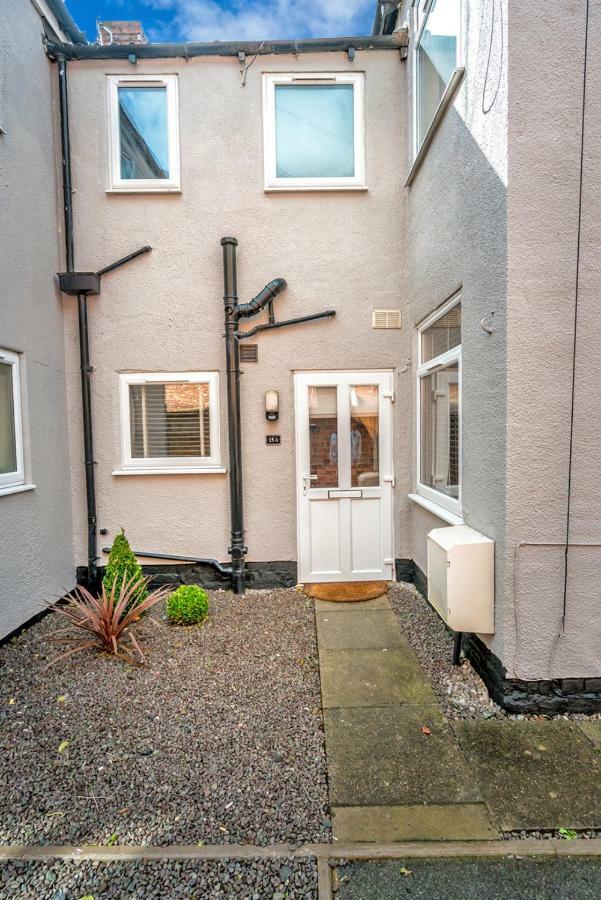 Cannock Hotel Apartments Exterior foto